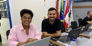 Primeira vereadora negra da histria de Tijucas toma posse na Cmara Municipal