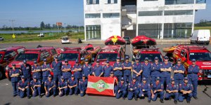 Bombeiro Militar catarinense refora equipes no RS com ces e profissionais especializados em resgates em reas de deslizamento