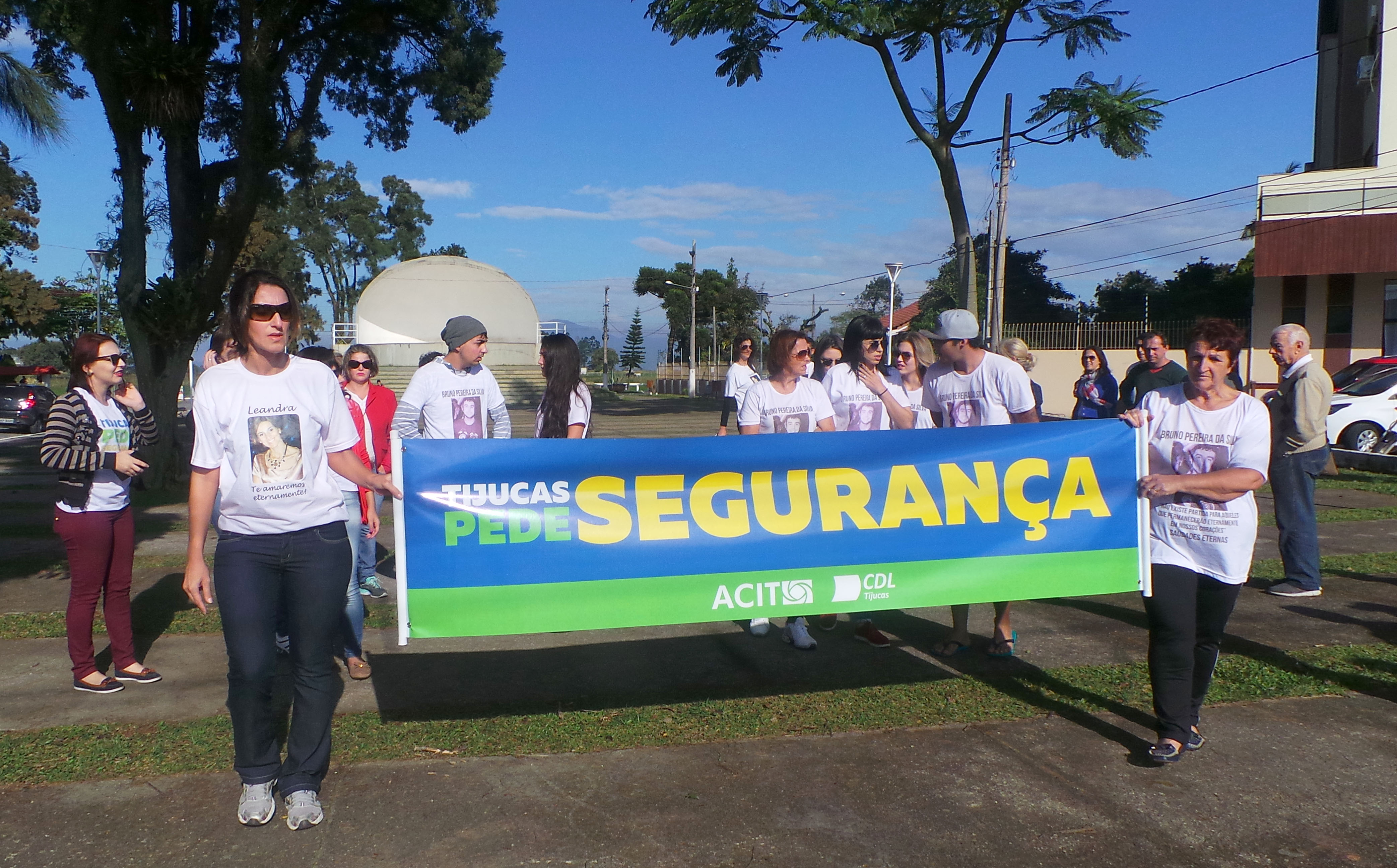 Caminhada pede mais segurana para Tijucas