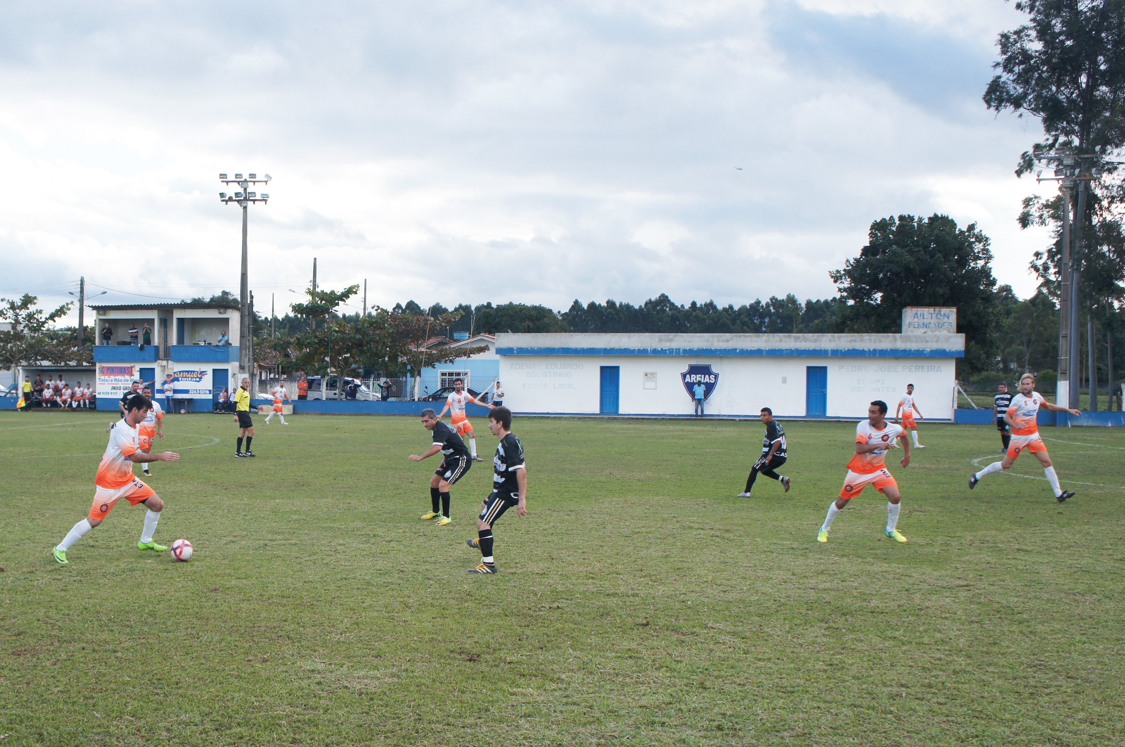 Renascena e Unio passam para o quadrangular