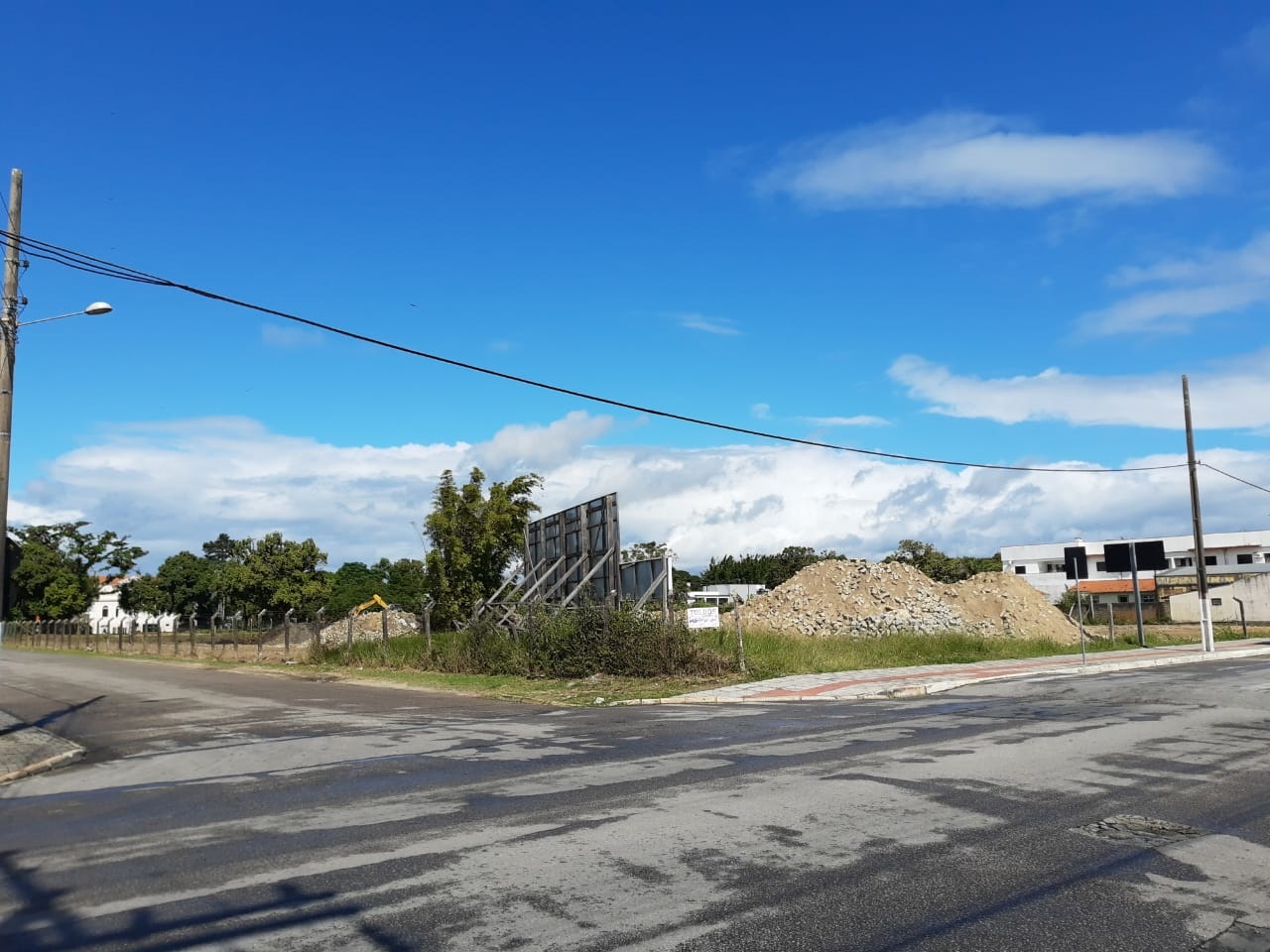 Que tal um parque nos fundos do Casaro Gallotti?