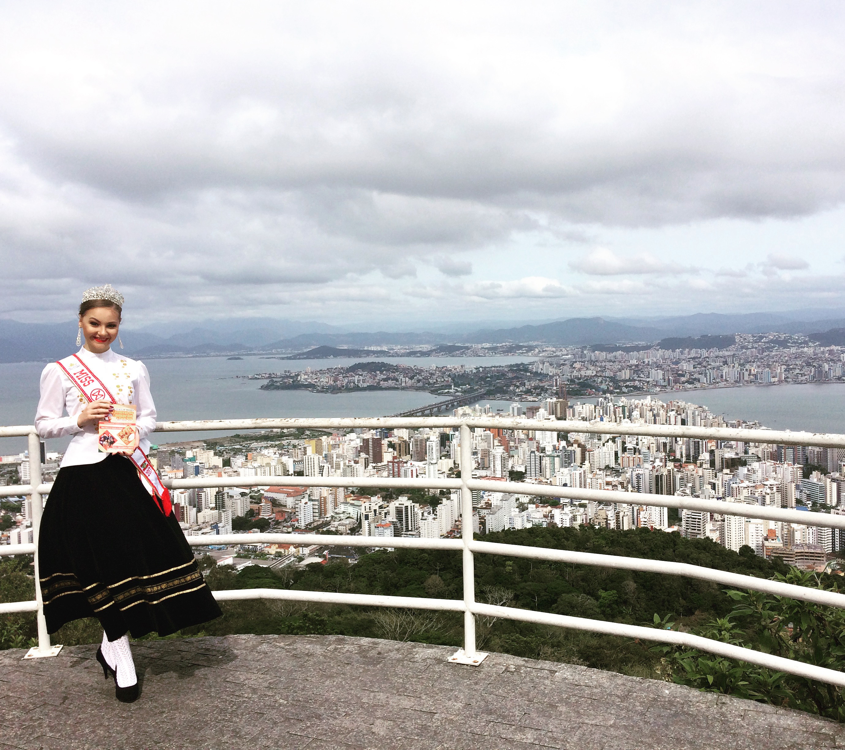 Quem quer ser a rainha do Festival do Camaro?