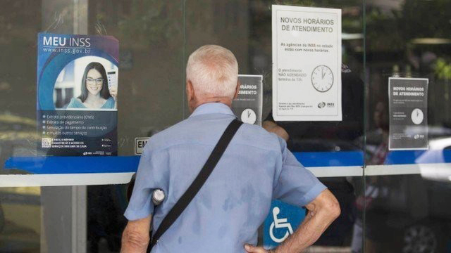 Mantida suspenso da prova de vida para aposentados