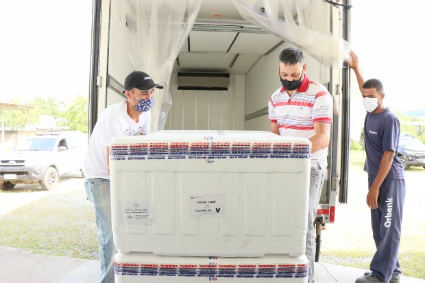 SC recebe a maior remessa de vacinas at o momento