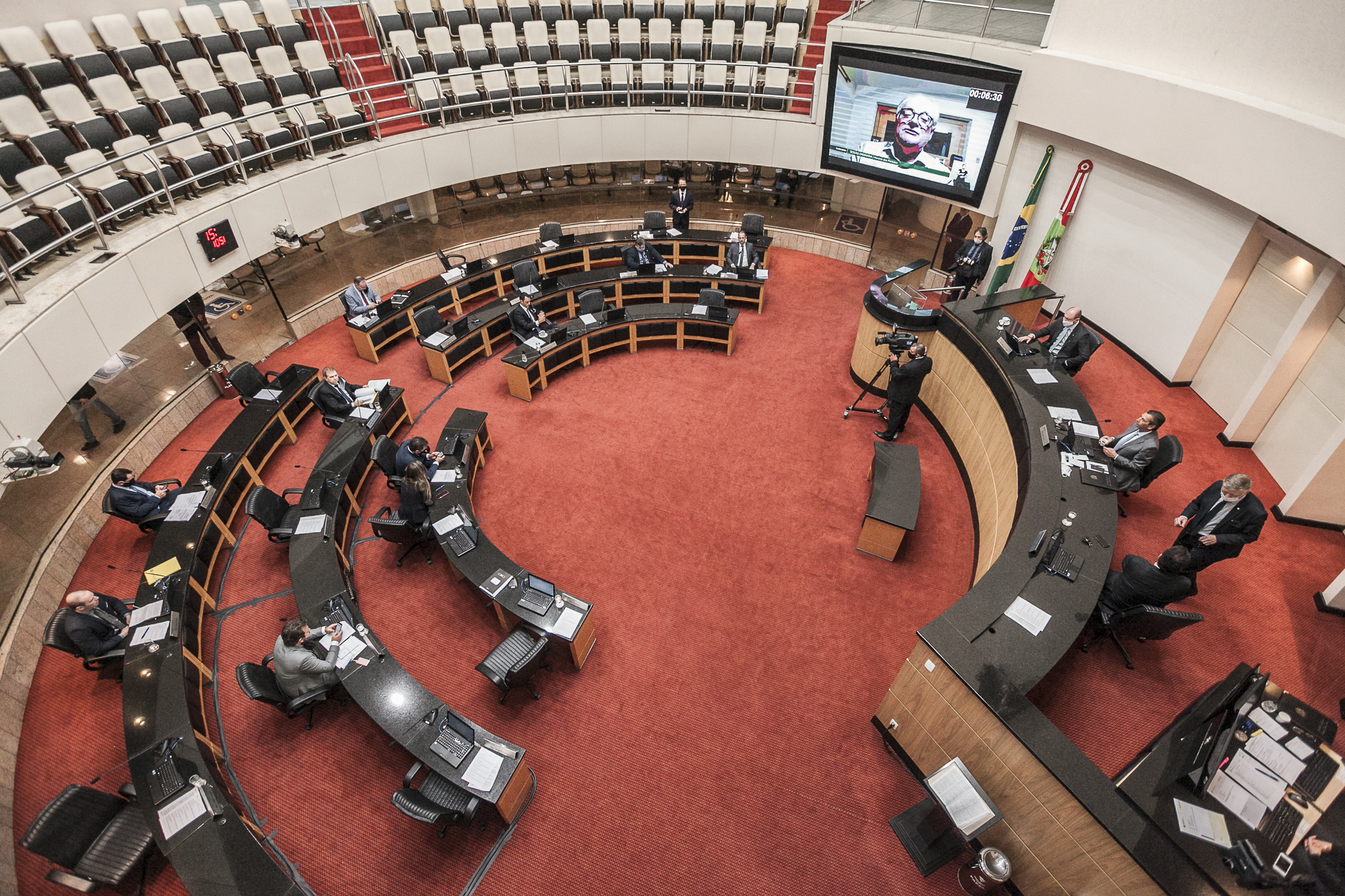 Protocolado o pedido de impeachment do governador