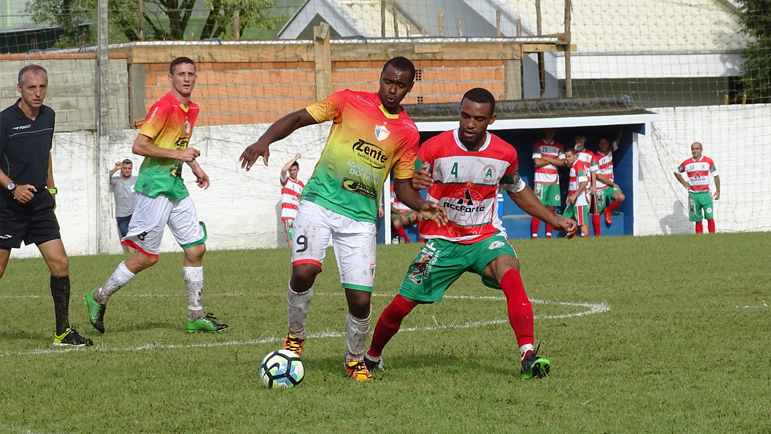 Marselhesa assume a liderana do campeonato