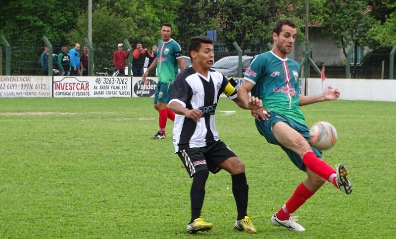 Equipes de Tijucas na ponta da classificao