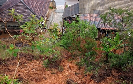 Relatrio da Defesa Civil registra deslizamentos de terra na Itinga