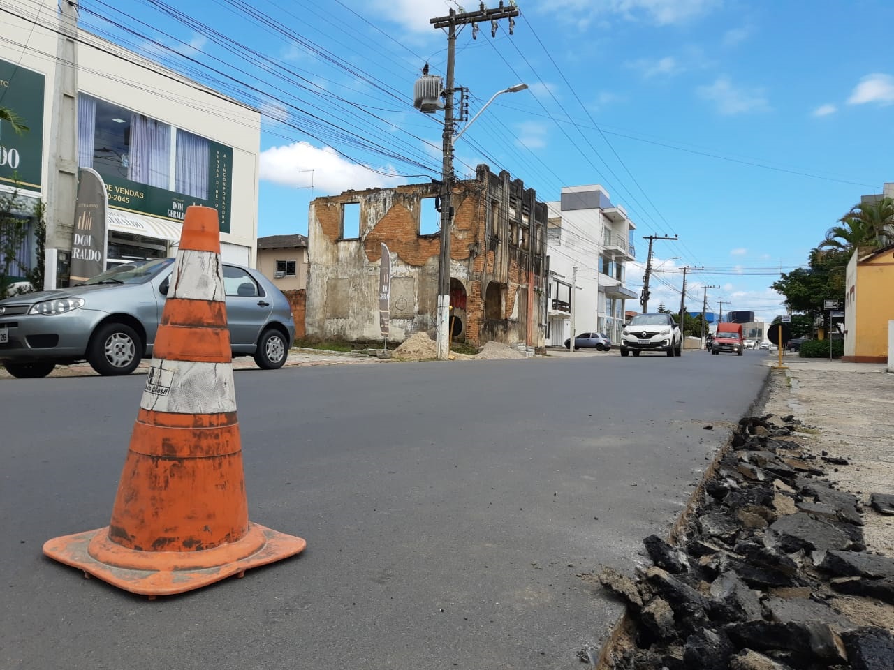 Vereador pede urgncia na sinalizao da avenida Beira Rio