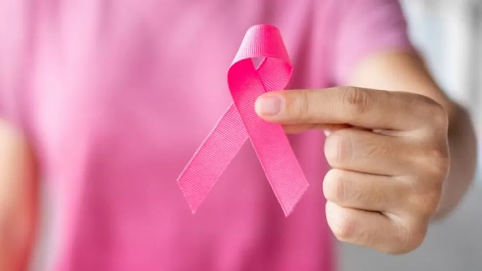 Palestras e preventivos marcam a campanha do Outubro Rosa