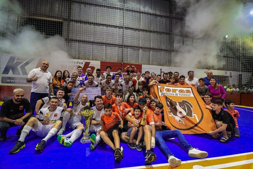 Feras e Timb so os campees das sries A e B do futsal de Tijucas