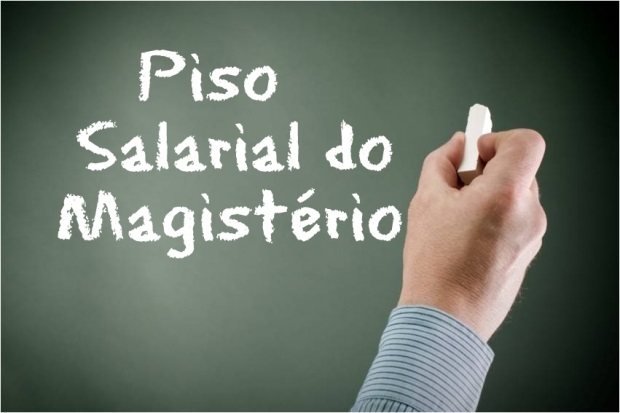 Sancionada lei que concede reajuste salarial do magistrio