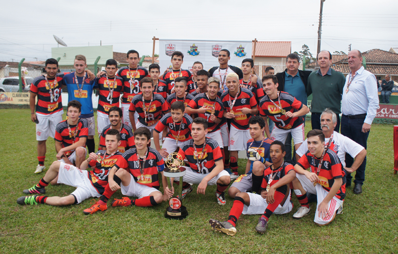 Flamengo ganha o ttulo do Municipal